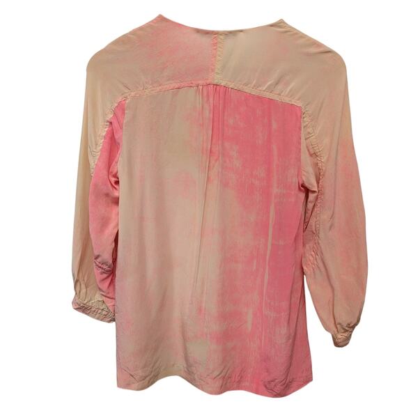 Diane Von Furstenberg New Cahil Printed Silk V-Neck Blouse Pink Boxy Fit Tie Dye - Picture 2 of 6